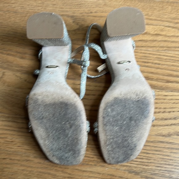 Badgley Mischka block heal sandal - Picture 5 of 12